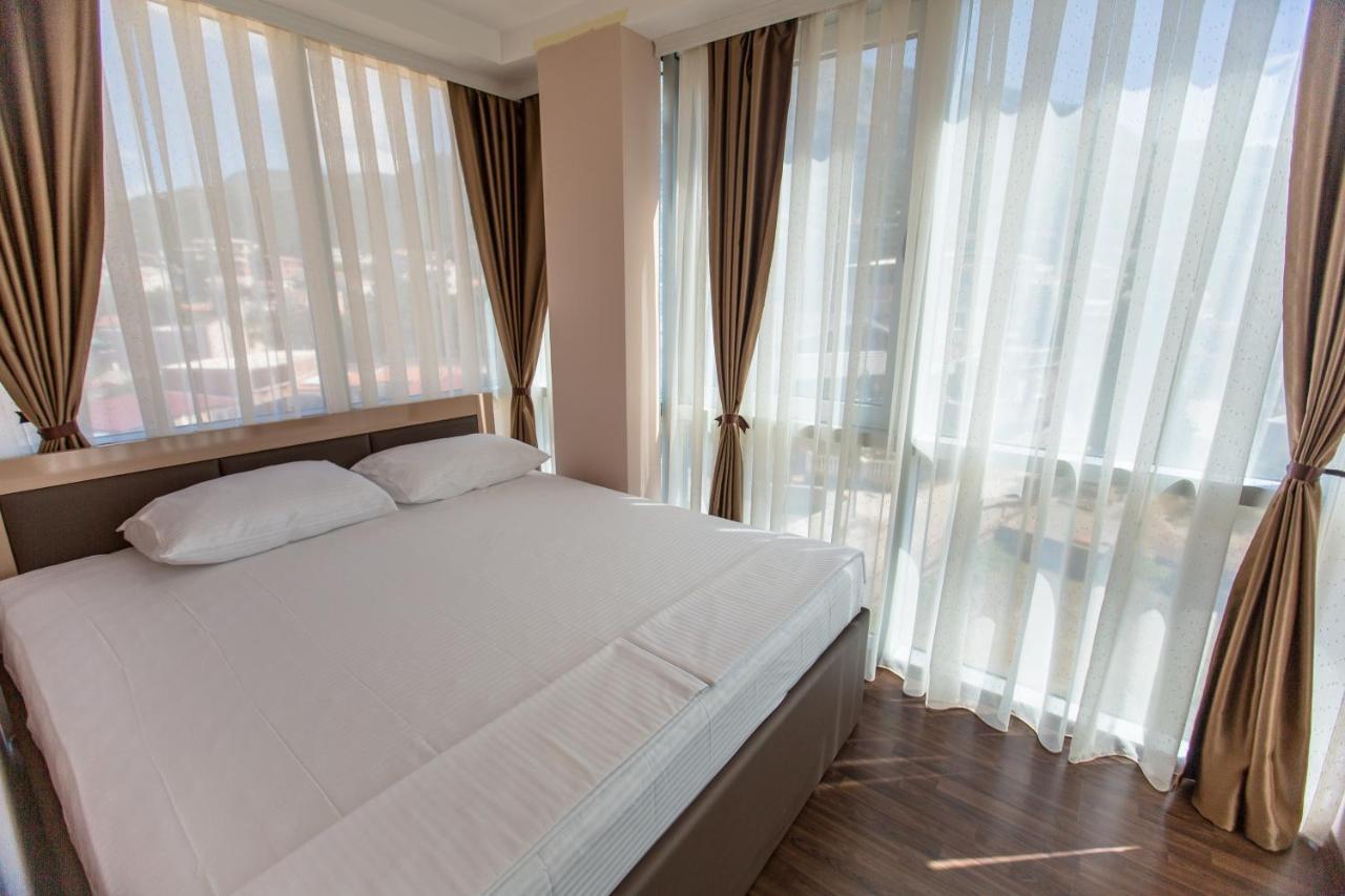 Atlantic Hotel Добра Вода Екстер'єр фото